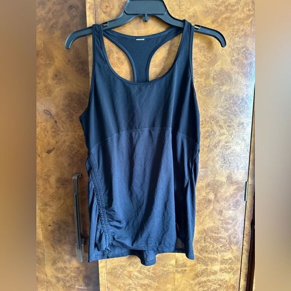 Dual fabric rouched sport top - Picture 1 of 6